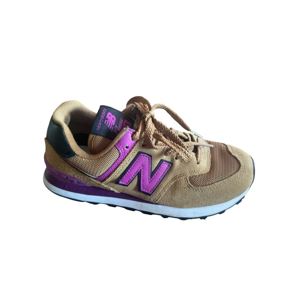 New Balance 574 Women's Workwear Jewel Size 6 Sneakers Tan Suede‎ Purple Accents